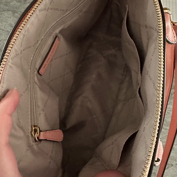 Micheal Kors Pink medium sized purse - handles and adjustable long strap. - Picture 5 of 5